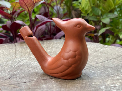 陶器の鳥の水笛